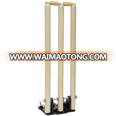 cricket spring rebound stumps (wooden)